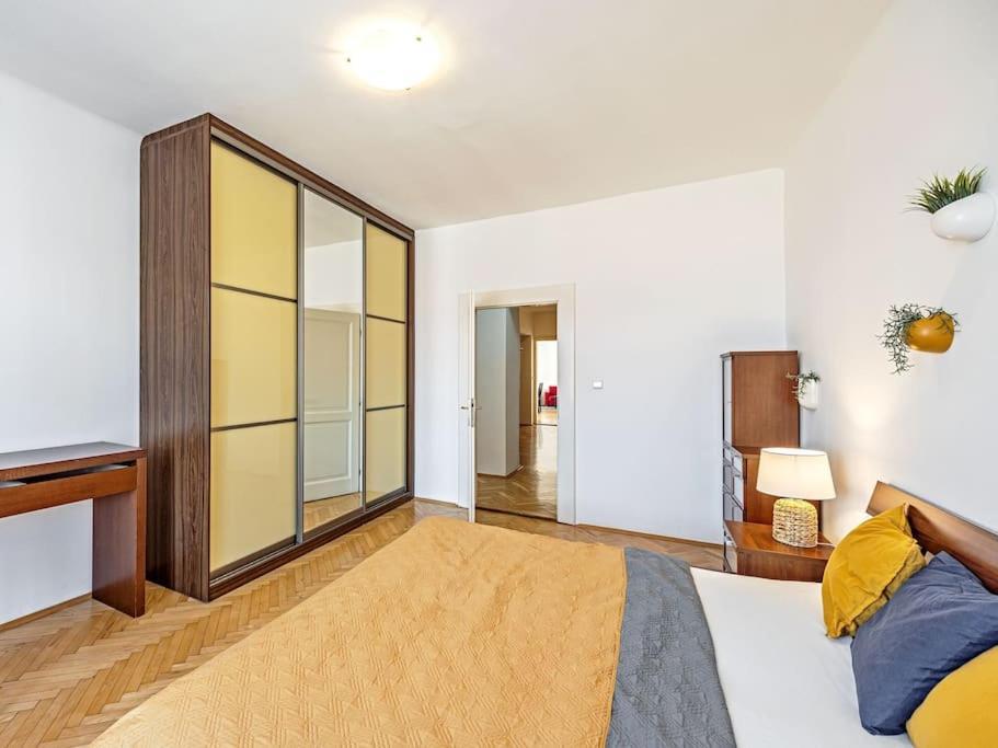 Center Wenceslas Square Old Town Apartment