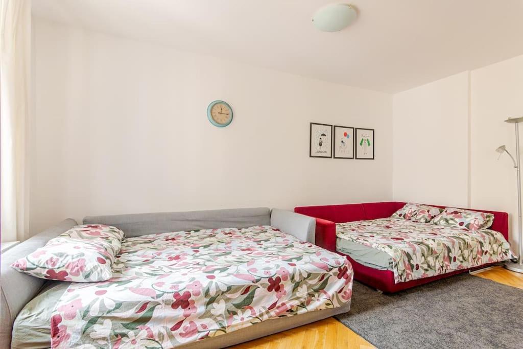 Center Wenceslas Square Old Town Apartment *